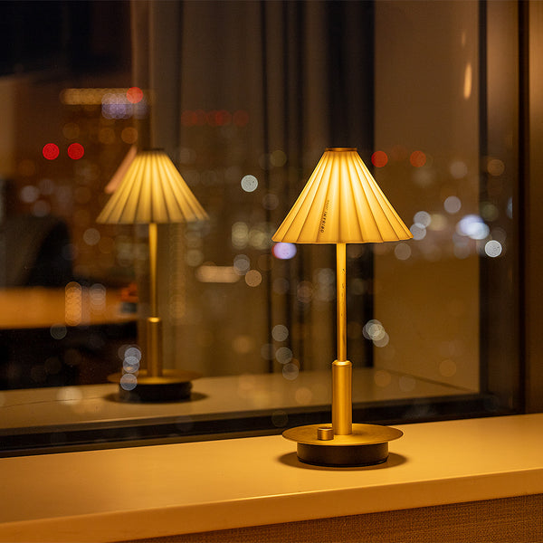 ORIGAMI LAMP PORTABLE（オリガミランプ ポータブル）