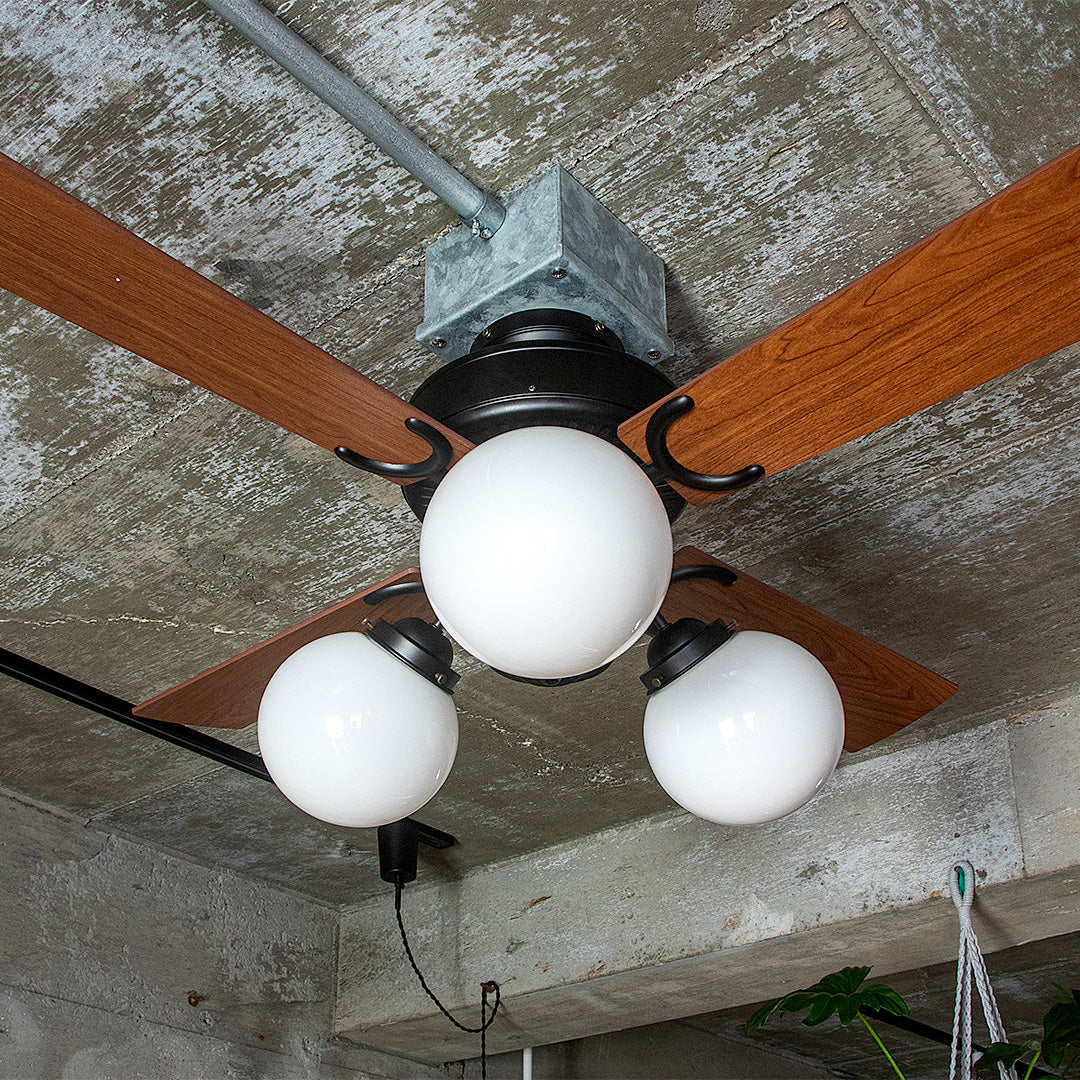 VANISE CEILING FAN LIGHT（ バニーズ シーリングファンライト）