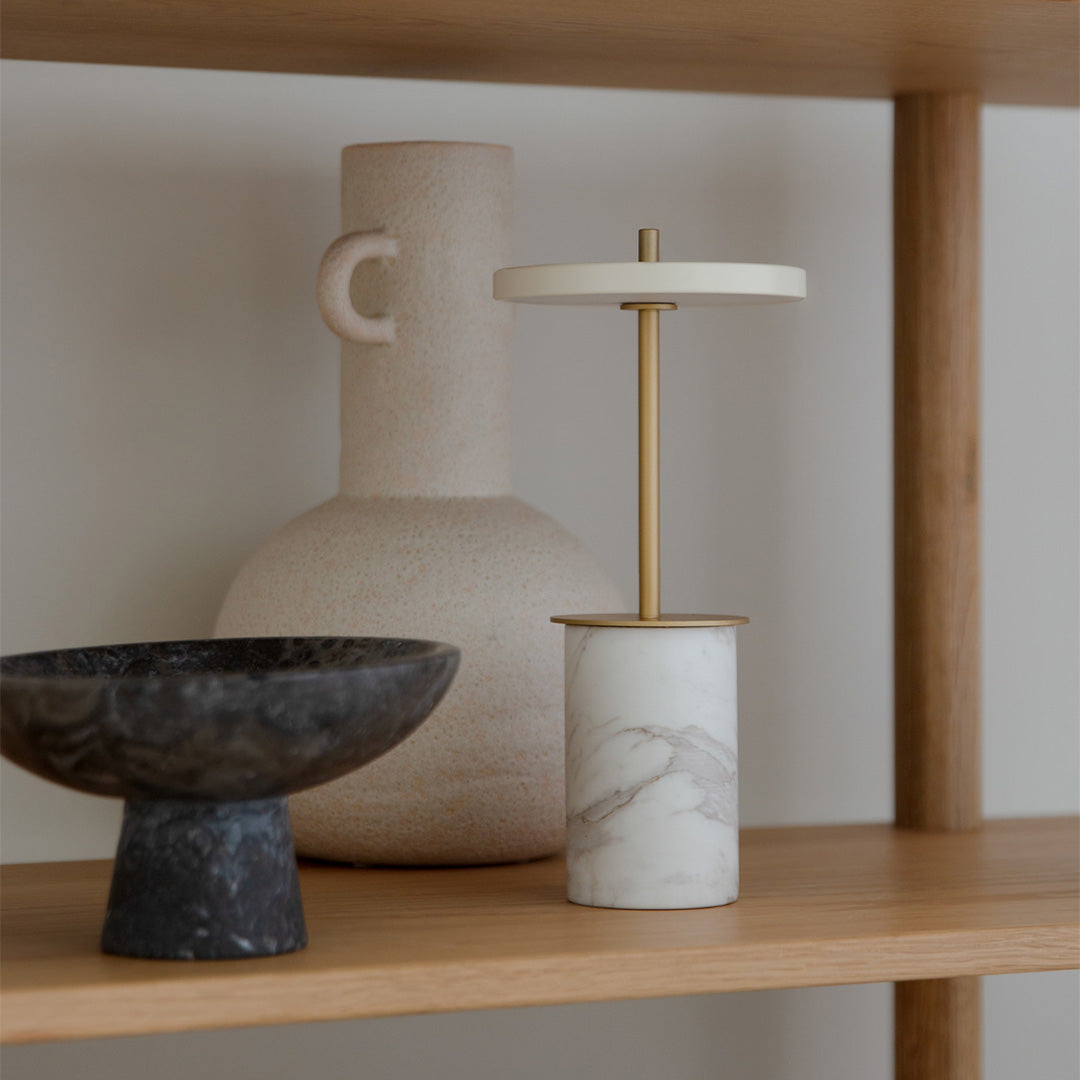 Asteria Move Mini（アステリア ムーブ ミニ）ポータブルランプ -UMAGE